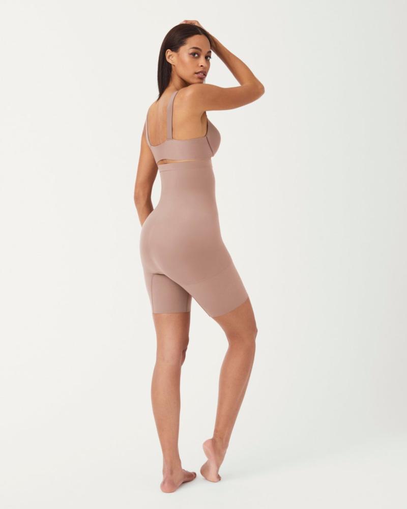 Hverdagsformende Shorts fra Spanx - Komfort i hverdagene!